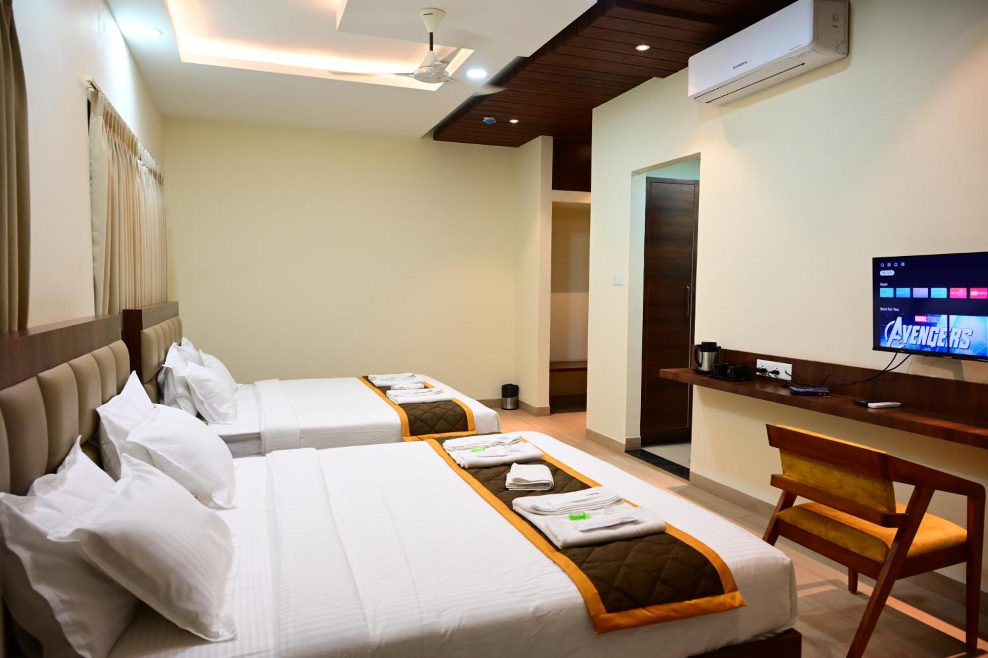 Unnati Stay Inn Vijayapura Bijapur  Exterior photo