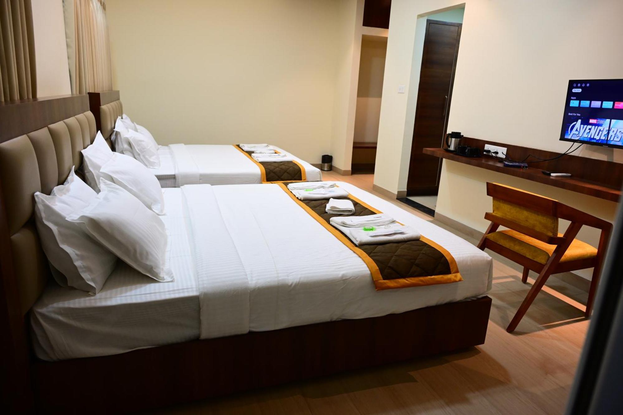Unnati Stay Inn Vijayapura Bijapur  Exterior photo
