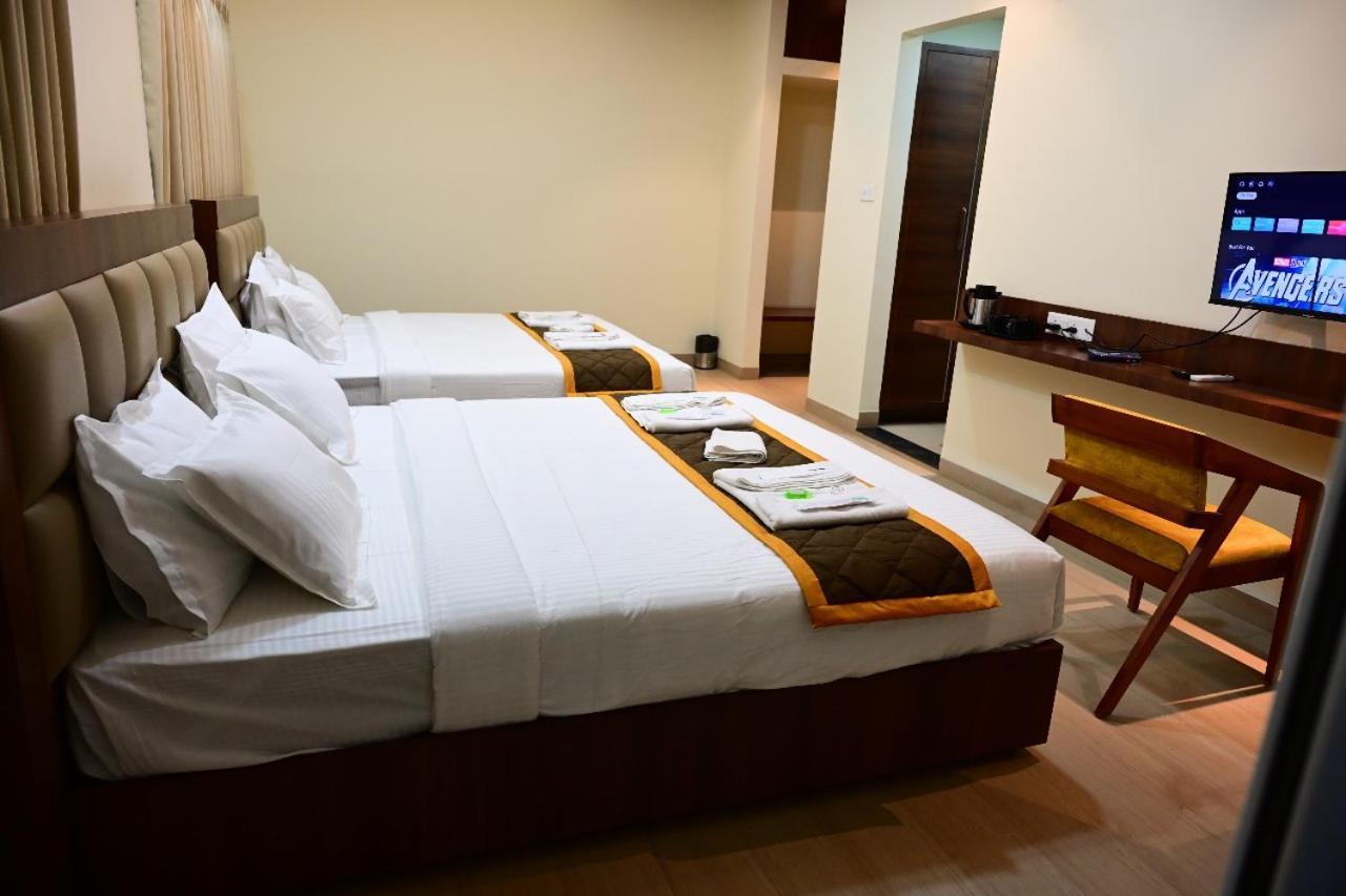Unnati Stay Inn Vijayapura Bijapur  Exterior photo